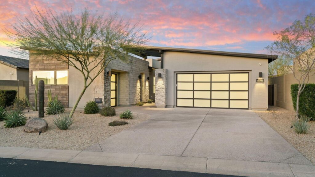 Luxury estate home in Paradise Valley Arizona with Camelback Mountain views and desert landscape